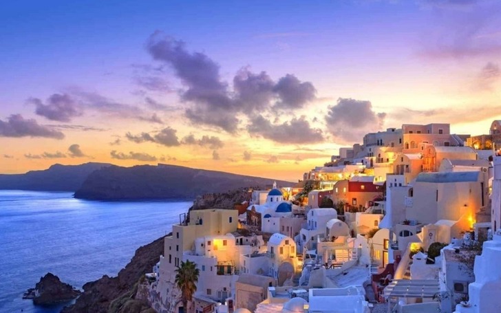 Yunanistan turizminde şaşırtan gelişme: Sayı arttı, gelir geride