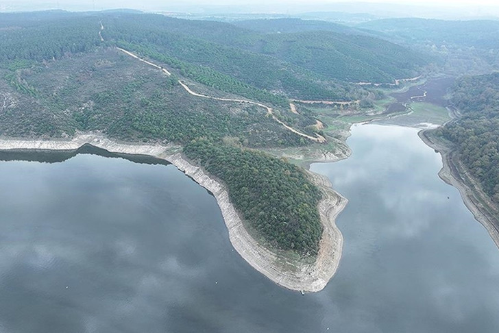 İstanbul'da barajlar alarm veriyor! Kritik seviyeye geriledi