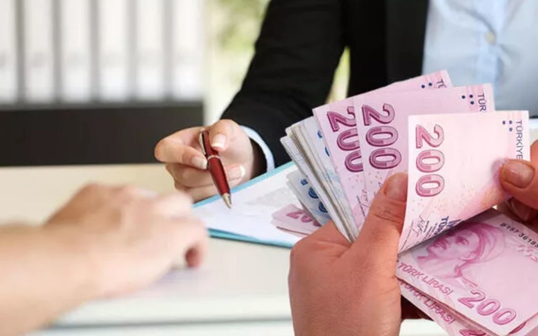 T&Uuml;İK a&ccedil;ıkladı: Bir &ccedil;alışanın işverene aylık maliyeti 45 bin TL'yi aştı