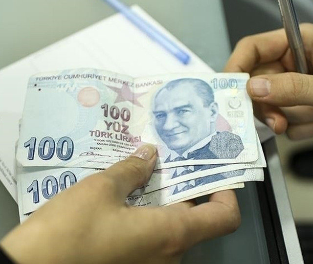 İngiliz bankadan asgari ücret için yüzde 20 artış tahmini