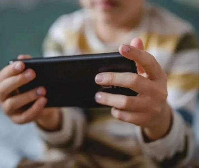 Sosyal medyaya 16 yaş sınırı mı geliyor?