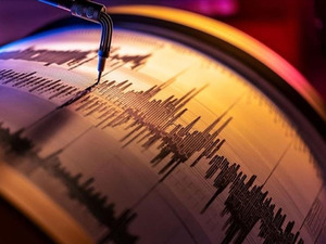 AFAD duyurdu! Ege Denizi'nde korkutan deprem