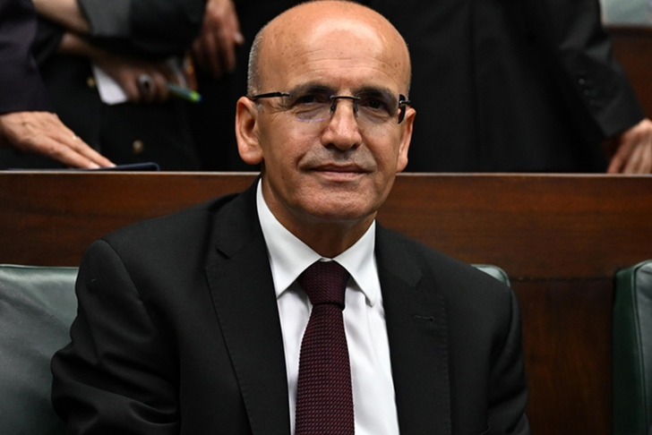 Bakan Şimşek açıkladı! "Vergiler yeniden değerleme oranının altında belirlenecek"