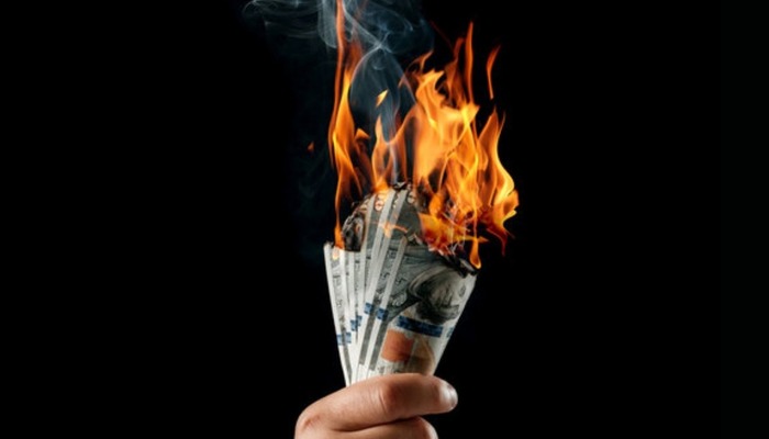 ATM ve döviz bürolarında sahte dolar krizi yeniden alevlendi! 