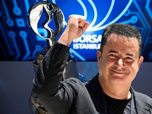 Acun Ilıcalı, halka arz sonrası Show TV&rsquo;yi satın almak i&ccedil;in hazırlık yapıyor