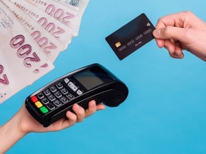 Ekim ayında kart ile yapılan &ouml;demeler 2,21 trilyon TL'ye y&uuml;kseldi