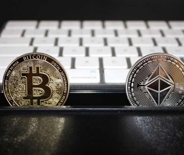 Kripto uzmanından iddialı tahminler: Bitcoin ve Ethereum&rsquo;da rota ne olacak?