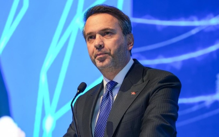 Bakan Bayraktar'dan LNG açıklaması