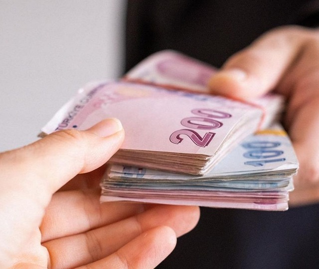Emekli bayram ikramiyesi en erken hangi tarihte yatacak?