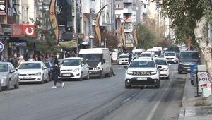TÜİK verileri gündem oldu! Arabalarını park etmek için yanlarında duba taşıyorlar: Her 2 kişiye 1 araç düşüyor