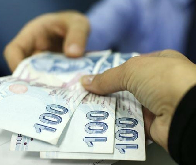 Memur ve memur emeklilerin 2026 zam oranı belli oldu