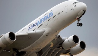 Airbus, 2025 yılı uçak teslimat hedefini düşürdü