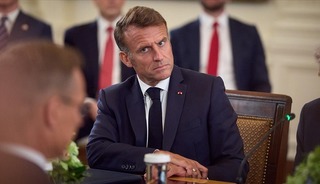 Fransa'da Siyasi Krizin Gölgesinde Piyasa Dengeleri Değişiyor