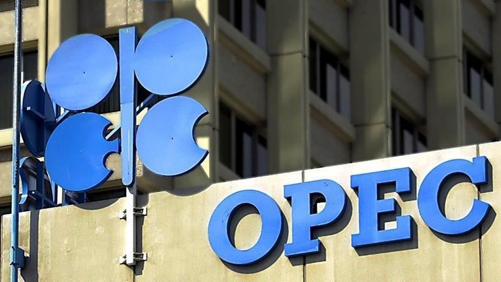 OPEC+’tan Petrol Piyasasına ‘İnce Ayar’: Kademeli Artış Başlıyor, Ancak "Mola" Kapıda