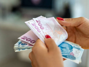 Kredi ve kart bor&ccedil;ları kontrolden &ccedil;ıktı! Yılın ilk 10 ayında 1 milyon 810 bin kişi takibe d&uuml;şt&uuml;