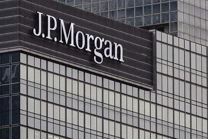 Bankacılık devinin üst düzey ismi "Önce ABD çöker" diyerek korkutan senaryoyu açıkladı