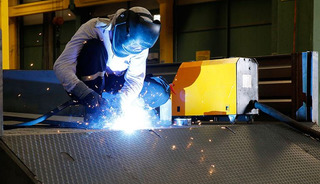 Yıllık artış son 8 ayın en düşüğünde! Sanayi üretiminde daralma sürüyor