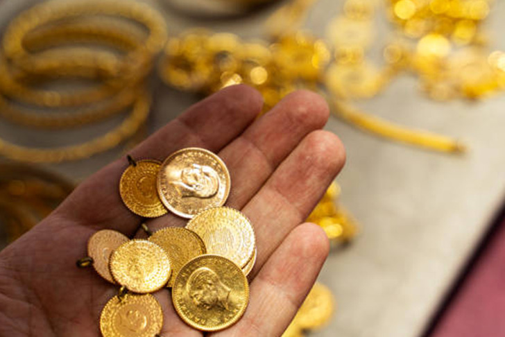 Gram altın bugün ne kadar?  (12 Aralık 2025 güncel altın fiyatları)