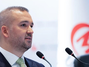 TCMB Başkanı Karahan'dan 'Sıkı para politikası' a&ccedil;ıklaması! "Duruşumuzu devam ettireceğiz, dezenflasyon s&uuml;r&uuml;yor ve s&uuml;recek"