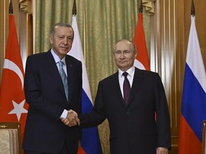 Cumhurbaşkanı Erdoğan, Rusya Devlet Başkanı Putin ile g&ouml;r&uuml;şt&uuml;