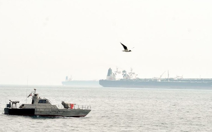 İran akaryakıt tankerine el koyduğunu duyurdu