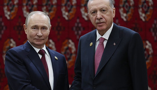 Kremlin: "Putin ve Erdoğan çok hassas konuları görüşüyor"