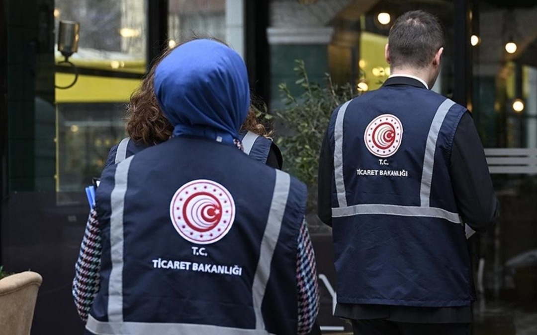 Ticaret Bakanlığı&rsquo;ndan marketlere asgari &uuml;cret teftişi 