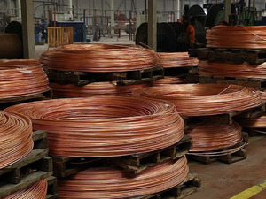 Bakır fiyatları rekor tazeledi! Dev banka tahminlerini değiştirdi: 2026 ve 2027 &ouml;ng&ouml;r&uuml;lerini paylaştı