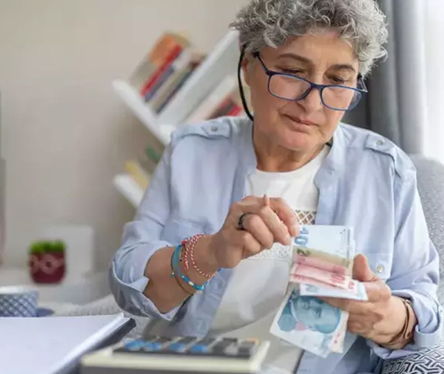 Emekli maaşlarında şaşırtan tablo! Sadece tarih değişti, fark y&uuml;zde 30 oldu
