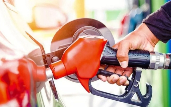 Akaryakıtta indirim var mı? (30 Aralık 2025 g&uuml;ncel LPG, benzin ve motorin fiyatları)