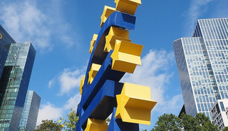 Avro Bölgesi'nde yıllık enflasyon kasımda yüzde 2,1 oldu