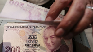 Ge&ccedil;tiğimiz yıl nokta atışı yapmıştı! Deutsche Bank'tan asgari &uuml;cret zammı i&ccedil;in dikkat &ccedil;eken tahmin