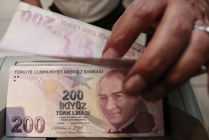 Ge&ccedil;tiğimiz yıl nokta atışı yapmıştı! Deutsche Bank'tan asgari &uuml;cret zammı i&ccedil;in dikkat &ccedil;eken tahmin