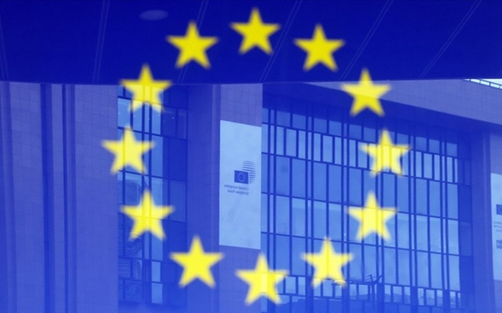 AB, Rusya'nın petrol filosunu yaptırım listesine aldı