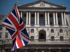 İngiltere'de perakende satışlar geriledi