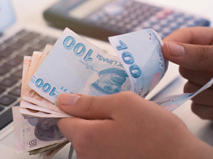 T&uuml;keticiden esnafa herkesi ilgilendiriyor! Ara&ccedil;, vergi, oyuncak&hellip; Yeni yılda hepsi değişiyor