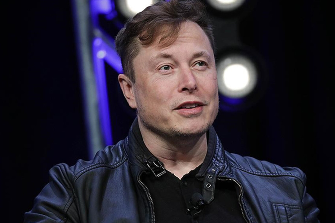 Elon Musk'ı &uuml;zen haber! Satışları g&uuml;n ge&ccedil;tik&ccedil;e d&uuml;ş&uuml;yor