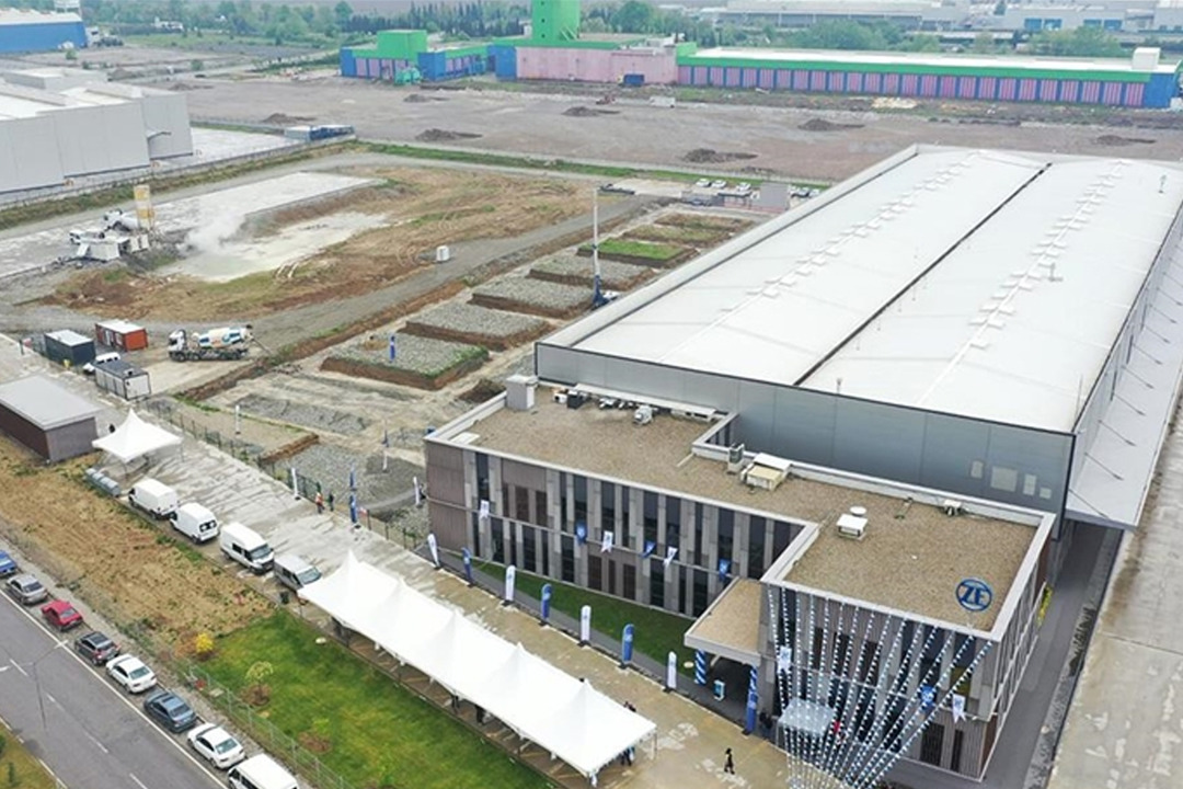 Zor g&uuml;nler ge&ccedil;iriyordu! Bor&ccedil; krizi satışı beraberinde getirdi: Alman devinden 1,5 milyar euroluk hamle