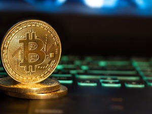 G&uuml;nl&uuml;k 100 milyon dolar hacmi deviren 'Patlamaya hazır' 5 coin