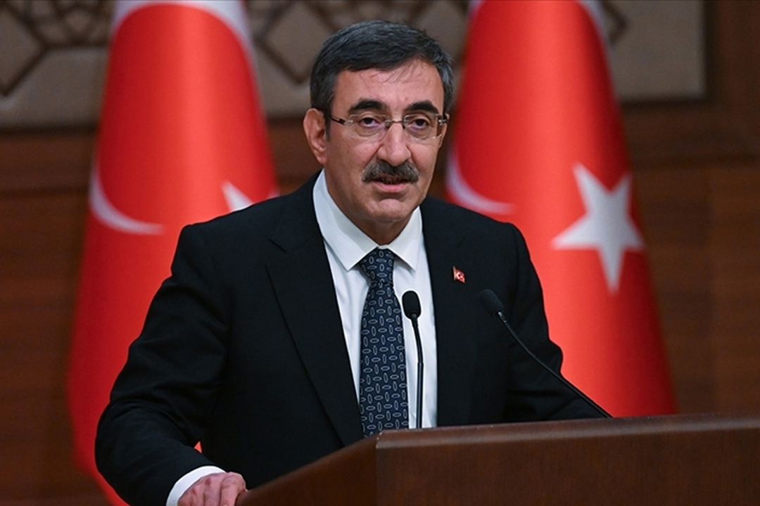 Cumhurbaşkanı Yardımcısı Yılmaz'dan asgari &uuml;cret a&ccedil;ıklaması