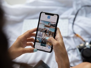 Influencerlar i&ccedil;in yeni d&ouml;nem: Resmi y&ouml;netmelik ocakta başlıyor!