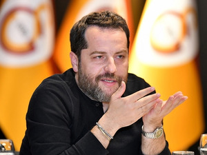 SON DAKİKA| Futbolda bahis soruşturması: 14'&uuml; futbolcu 29 g&ouml;zaltı: Aralarında Erden Timur da var!