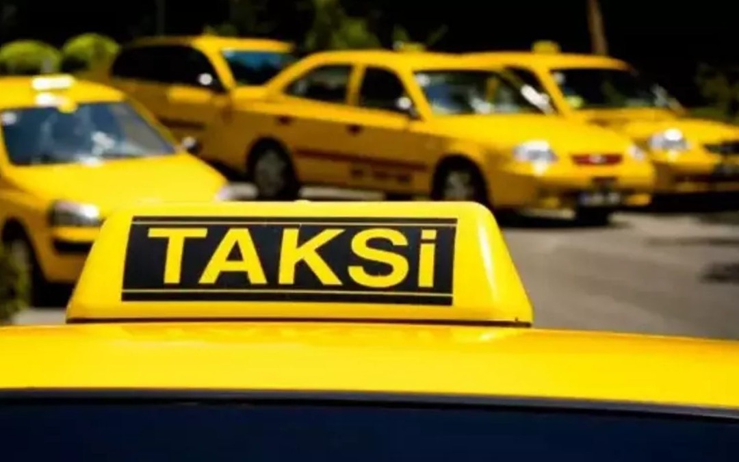 İBB ihalesinde 250 taksi plakasından 156'sı satıldı