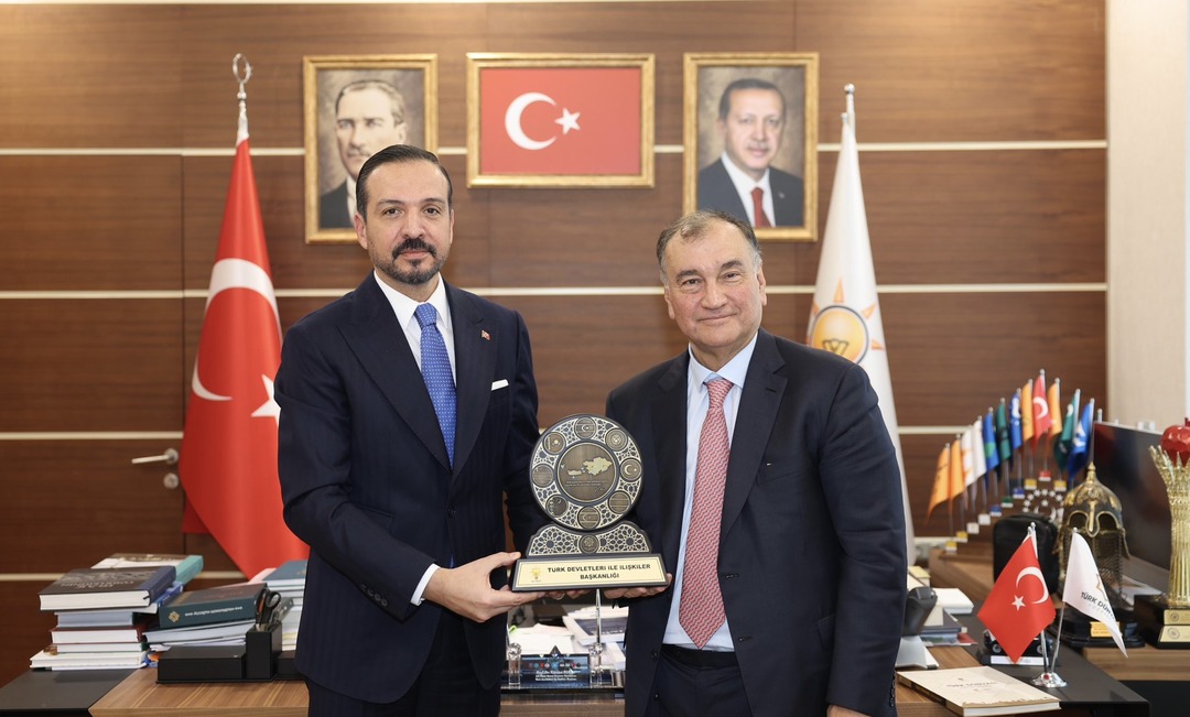 &Uuml;lker Grubundan AK Parti&rsquo;ye Ziyaret