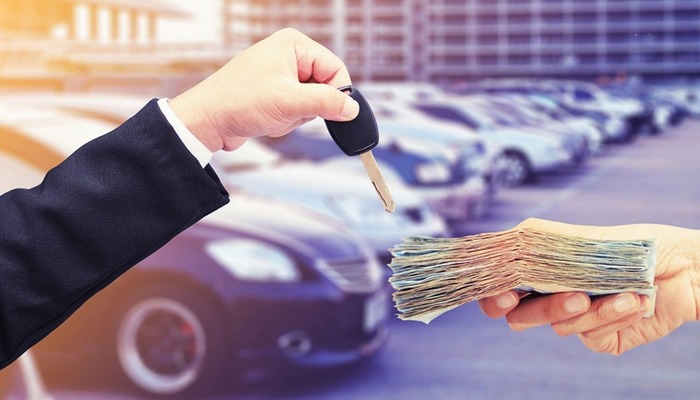 İkinci elde yatırım değeri y&uuml;ksek otomobiller belli oldu! Alan en az zararla kurtardı