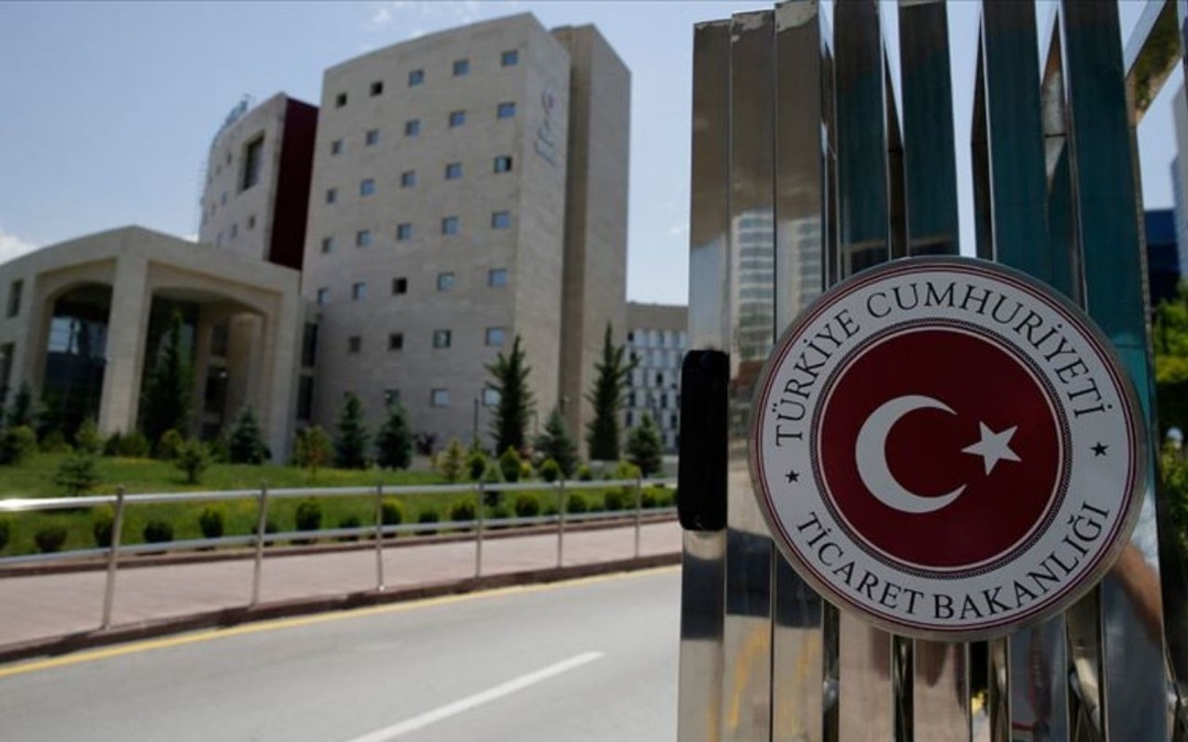 6 ay ve 6 bin kilometre d&uuml;zenlemesinin s&uuml;resi neden uzatıldı? Bakanlık a&ccedil;ıkladı