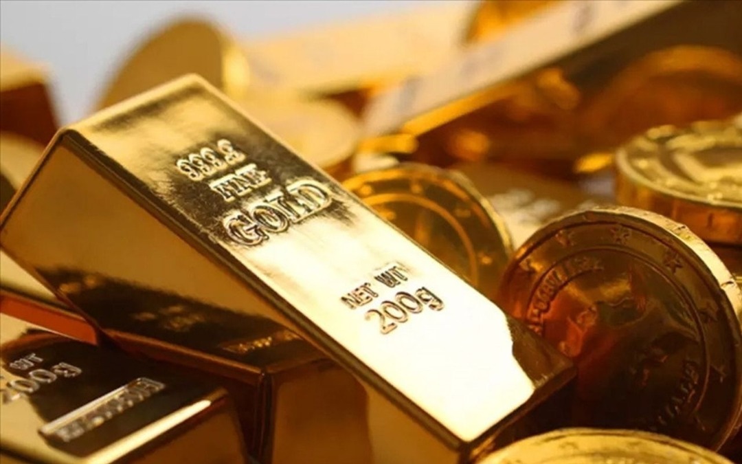 Altında 2026 beklentisi! Uzman isim rakam verdi: 10 bin TL masada