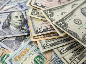 Kritik veri doları etkiledi! 6 ayın en k&ouml;t&uuml; haftasını yaşıyor