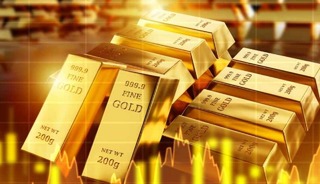 Altın yeni yıl haftasına rekor kırarak giriş yaptı