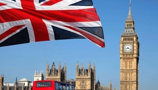 İngiltere, okula ara veren gen&ccedil;ler i&ccedil;in g&ouml;n&uuml;ll&uuml; askerlik eğitimi hazırlıyor